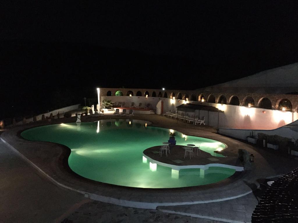 Hotel Dello Gnu San Pasquale Ngoại thất bức ảnh